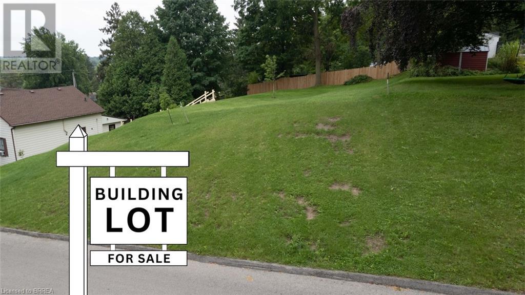 49 Queen Street, Paris, Ontario  N3L 2E5 - Photo 1 - 40618449