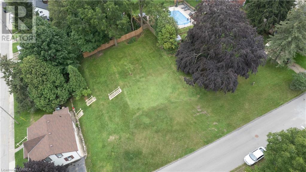 49 Queen Street, Paris, Ontario  N3L 2E5 - Photo 2 - 40618449