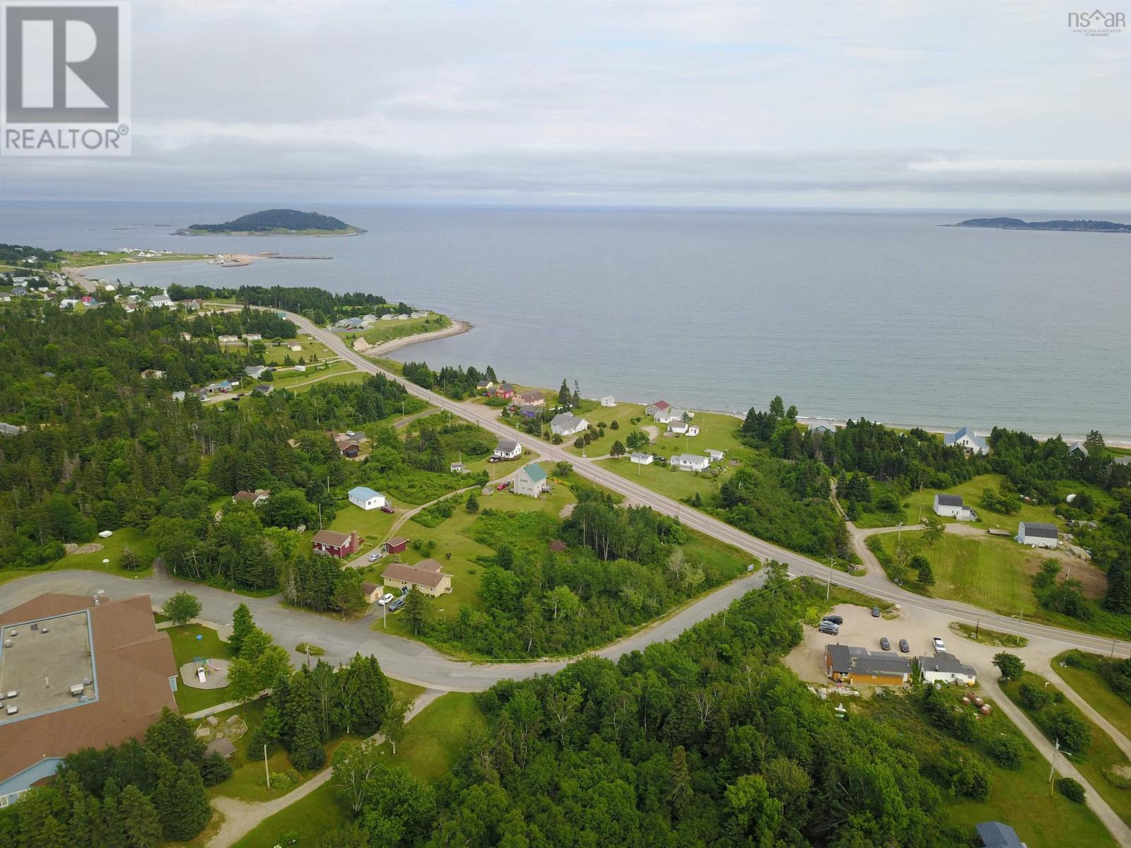 36188 Cabot Trail, Ingonish, Nova Scotia  B0C 1L0 - Photo 11 - 202416323