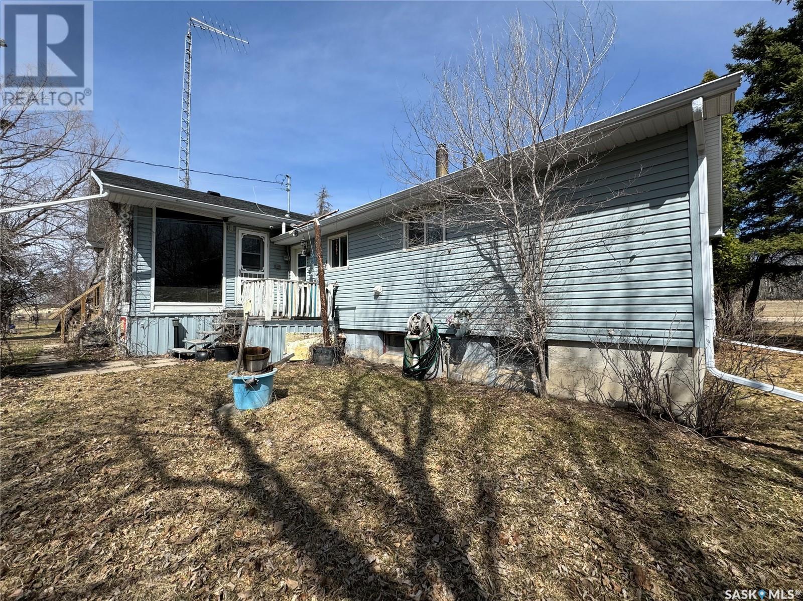 210 Railway Avenue, Hazel Dell, Saskatchewan  S0A 1G0 - Photo 3 - SK976266