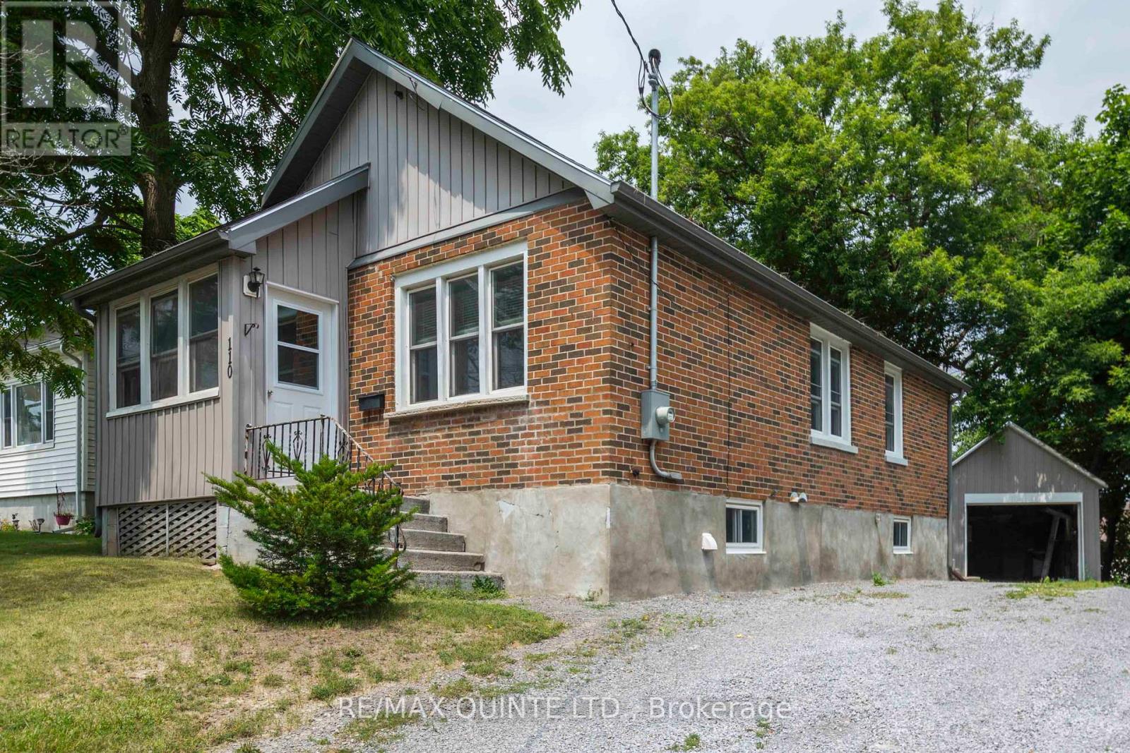 110 MOIRA STREET W, belleville, Ontario