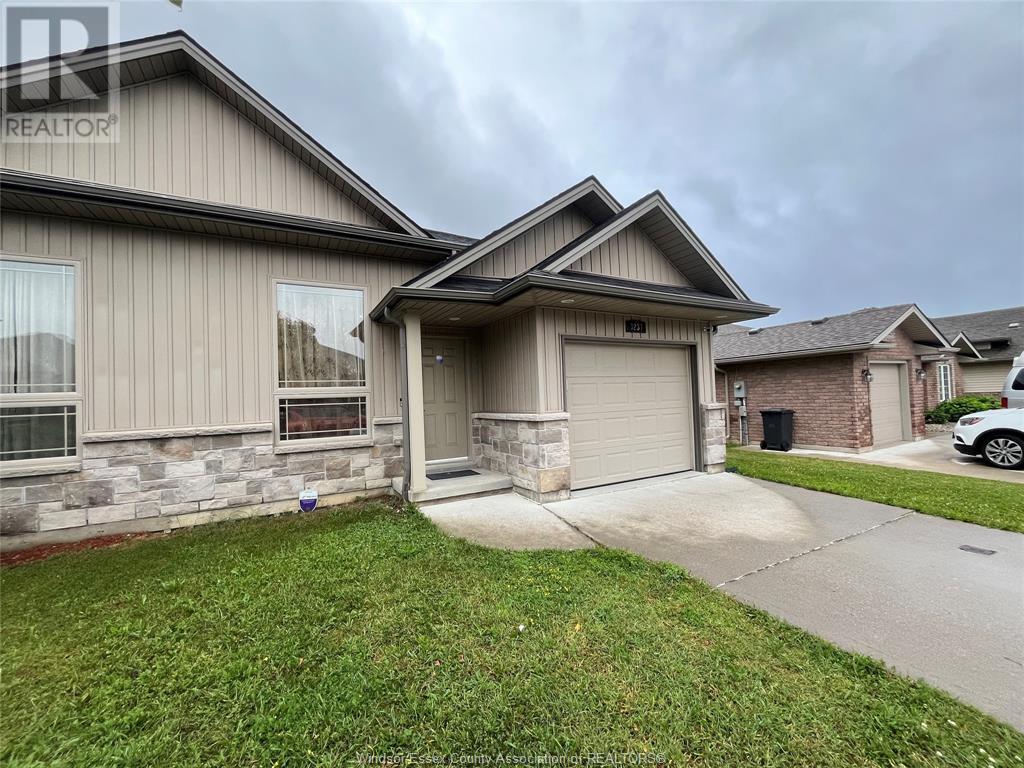 3237 Seville, Windsor, Ontario  N8M 0A3 - Photo 4 - 24016027