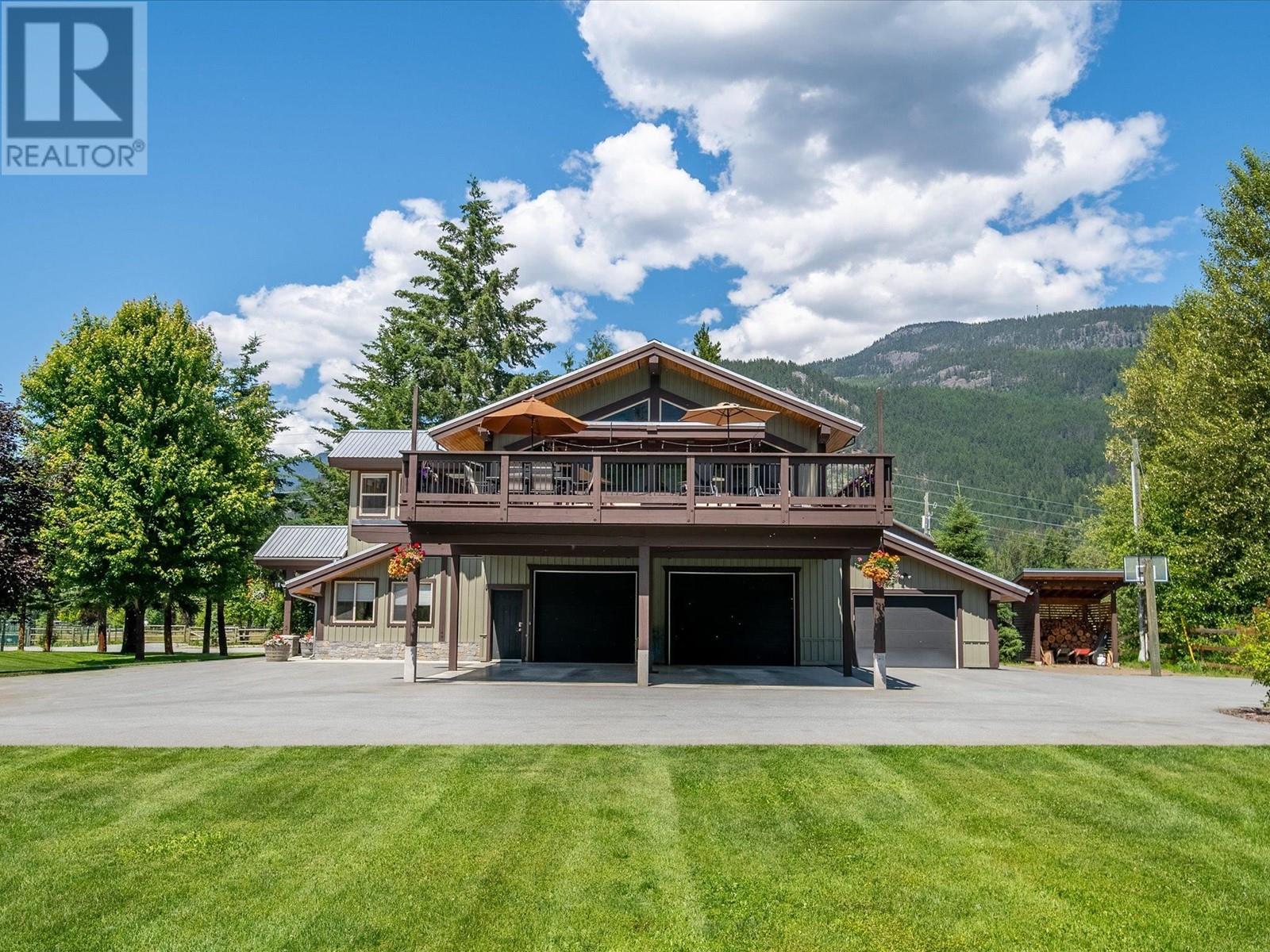 1470 Fraser Road, Pemberton, British Columbia  V0N 2L0 - Photo 31 - R2900659