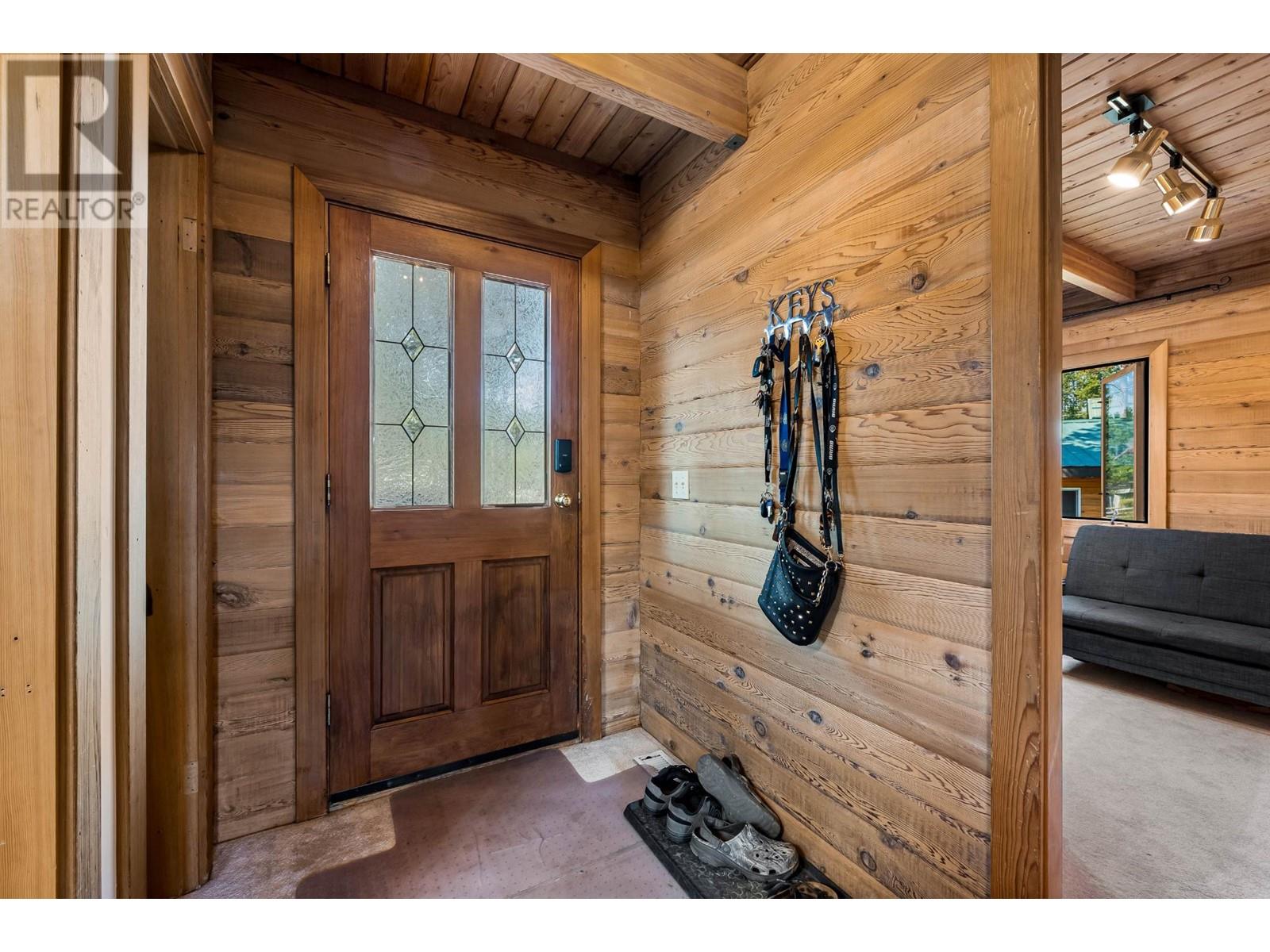 3801 Pineridge Drive, Kamloops, British Columbia   - Photo 14 - 179790