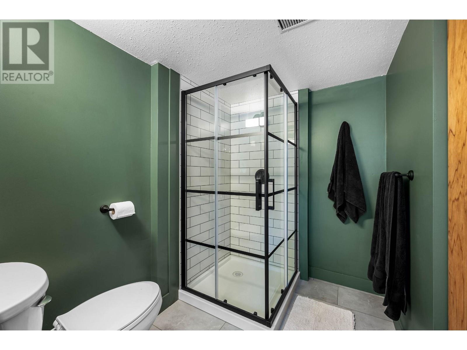 3801 Pineridge Drive, Kamloops, British Columbia   - Photo 29 - 179790