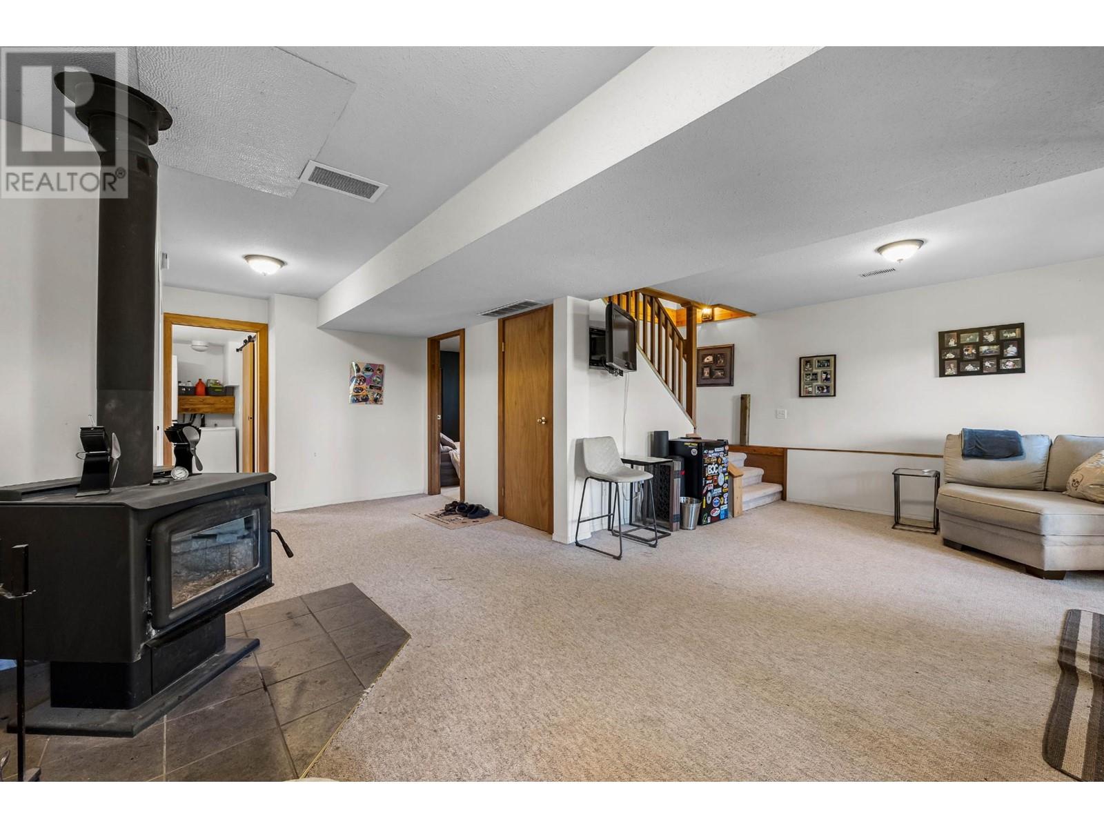 3801 Pineridge Drive, Kamloops, British Columbia   - Photo 33 - 179790