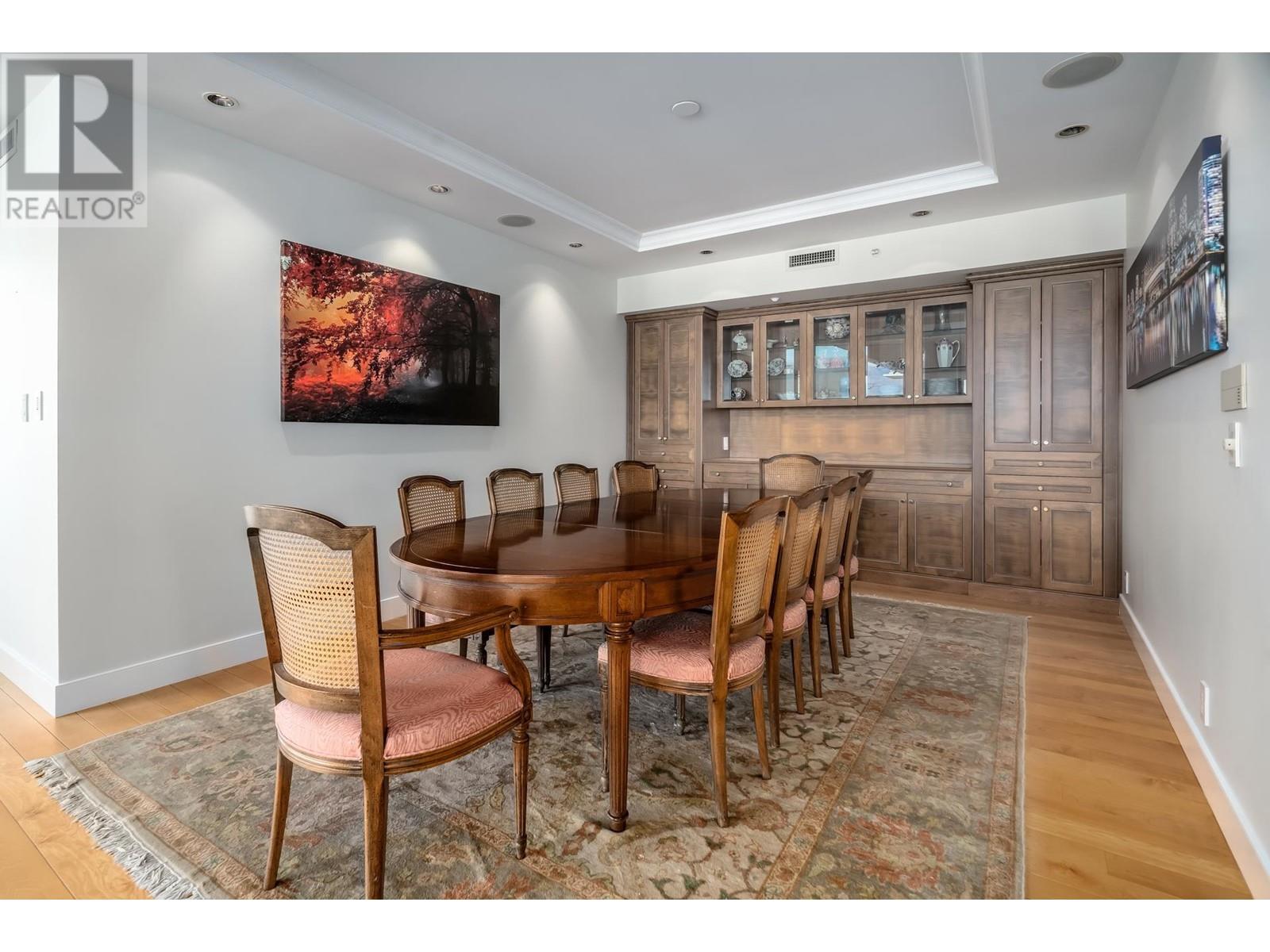 Listing Picture 11 of 39 : PH13 1717 BAYSHORE DRIVE, Vancouver / 溫哥華 - 魯藝地產 Yvonne Lu Group - MLS Medallion Club Member