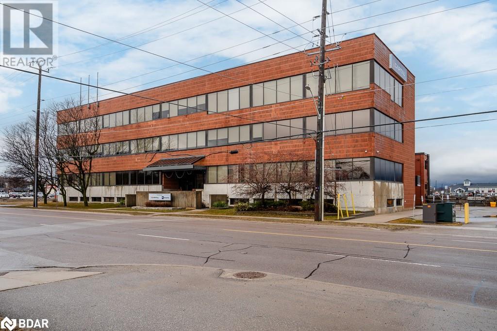 174 WEST Street S, Orillia, Ontario
