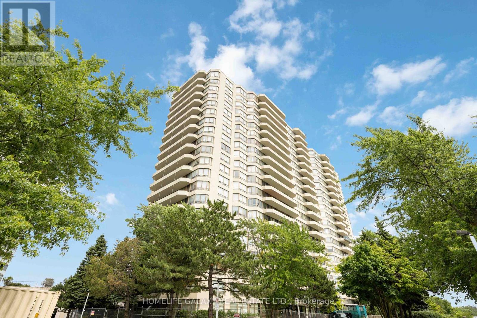 884 - 1 Greystone Walk Drive, Toronto (Kennedy Park), Ontario  M1K 5J3 - Photo 1 - E9032487