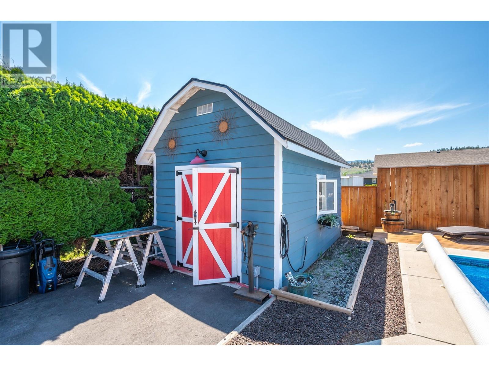 11414 Adams Avenue Summerland