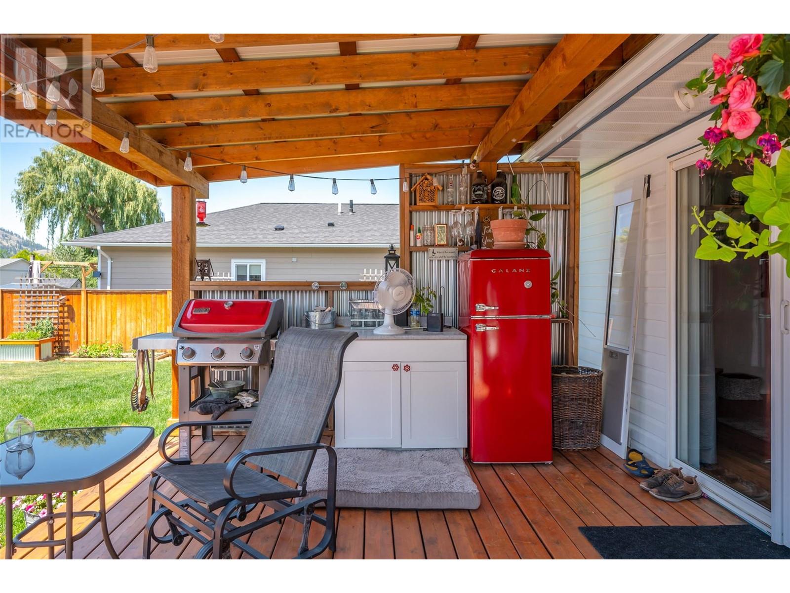 11414 Adams Avenue Summerland