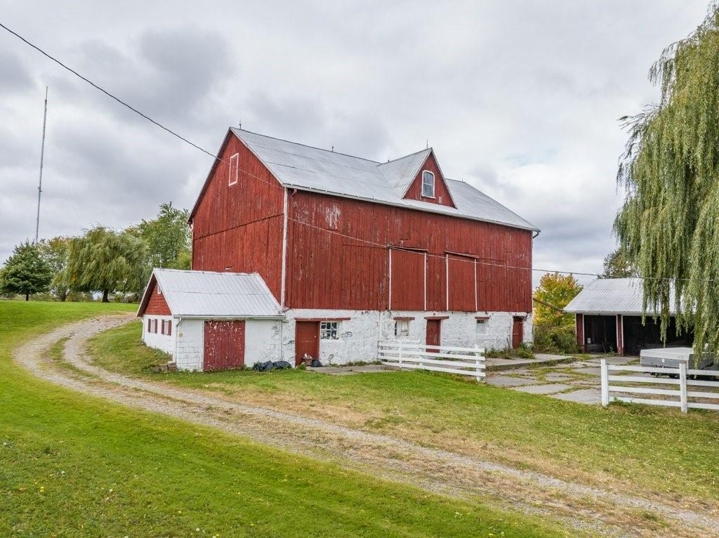 Image of property at 287 Hwy 5 West