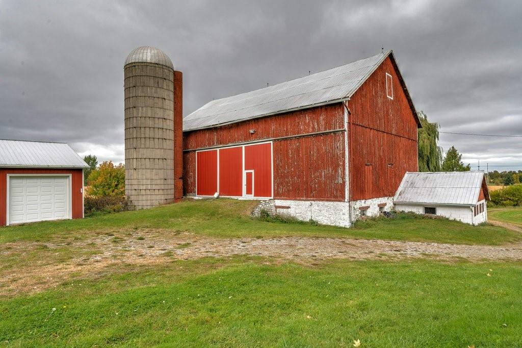 Image of property at 287 Hwy 5 West