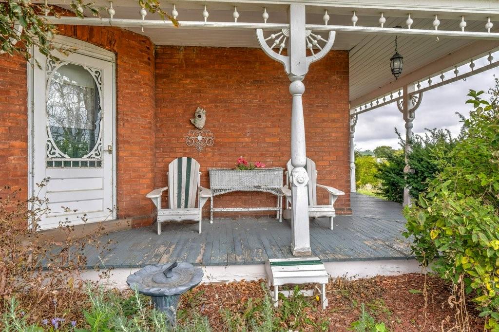 Image of property at 287 Hwy 5 West