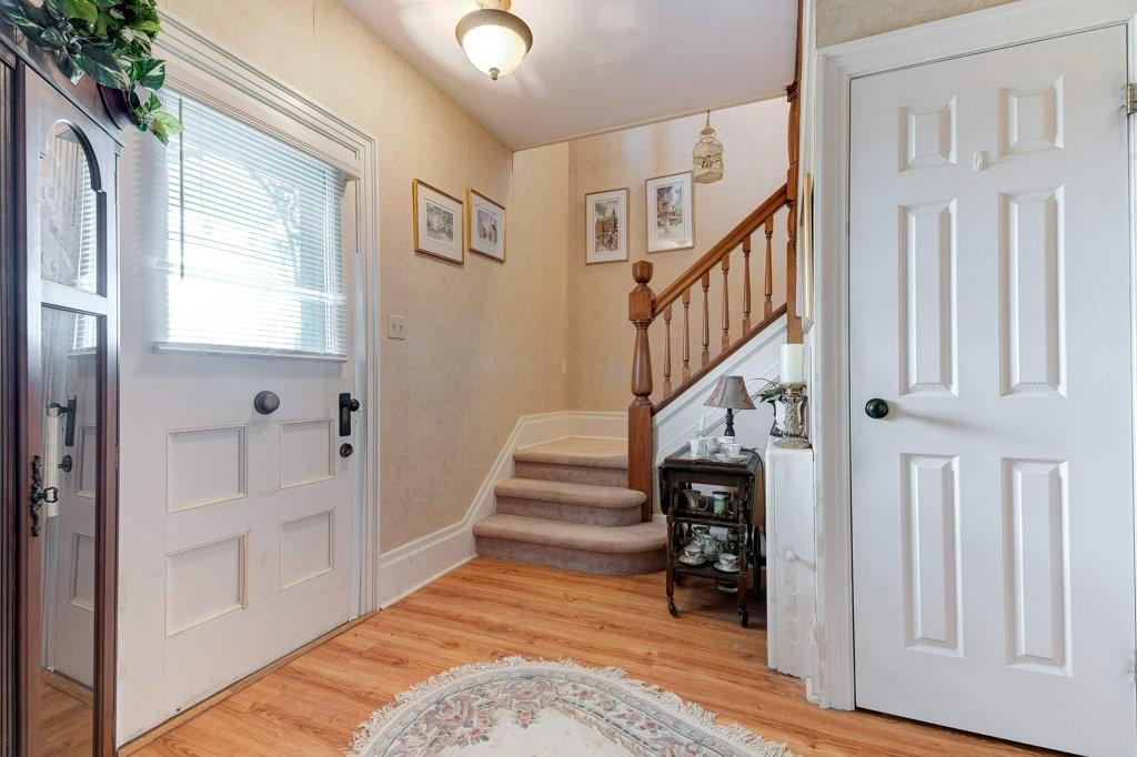 Image of property at 287 Hwy 5 West