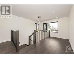 888 MELWOOD AVENUE