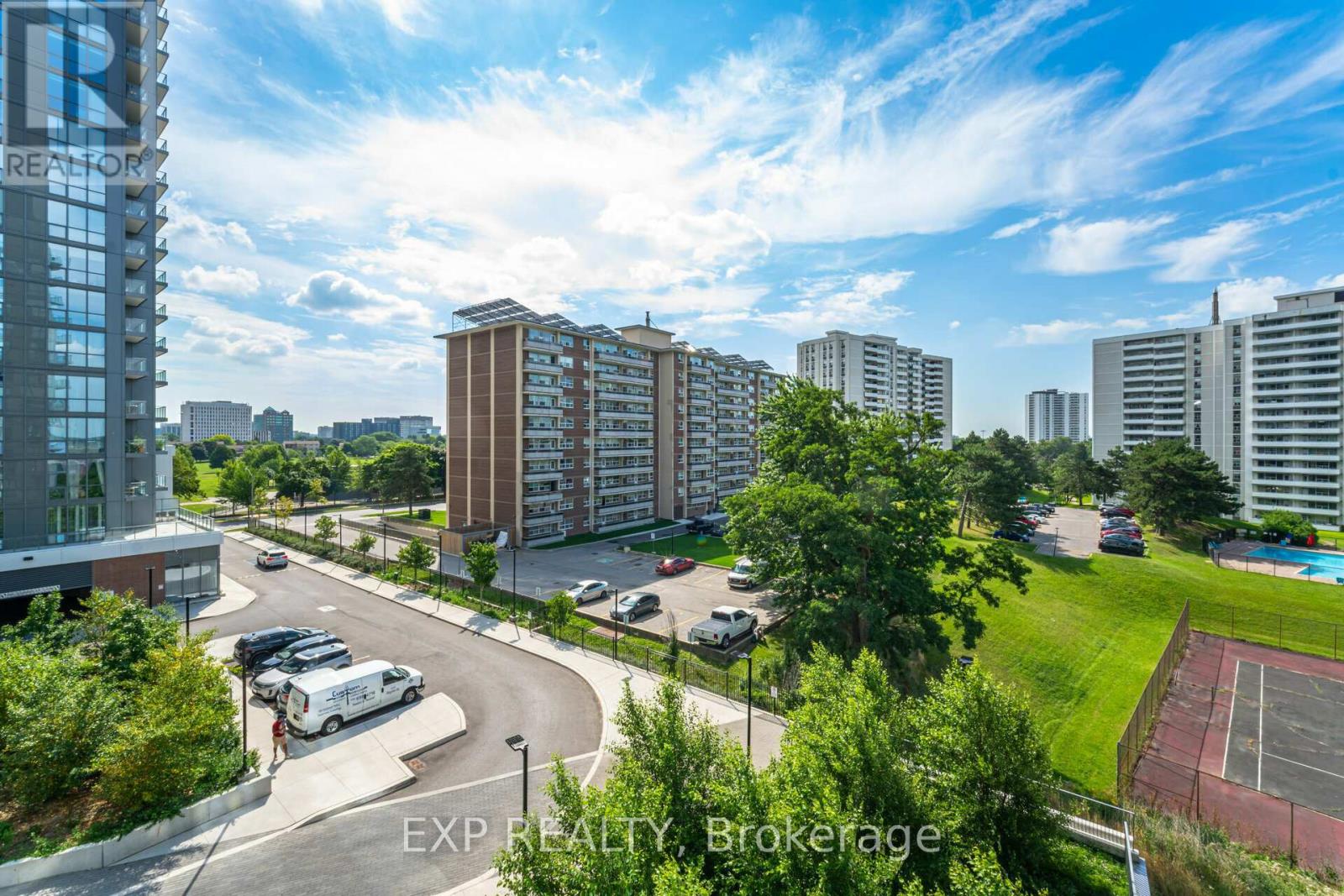 402 - 36 Forest Manor Road, Toronto (Henry Farm), Ontario  M2J 0H2 - Photo 29 - C9032524