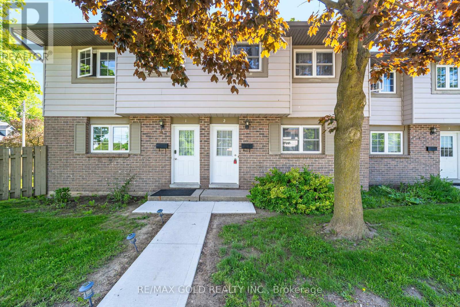 2 - 294 Fergus Avenue, Kitchener, Ontario  N2A 2H5 - Photo 1 - X9032732