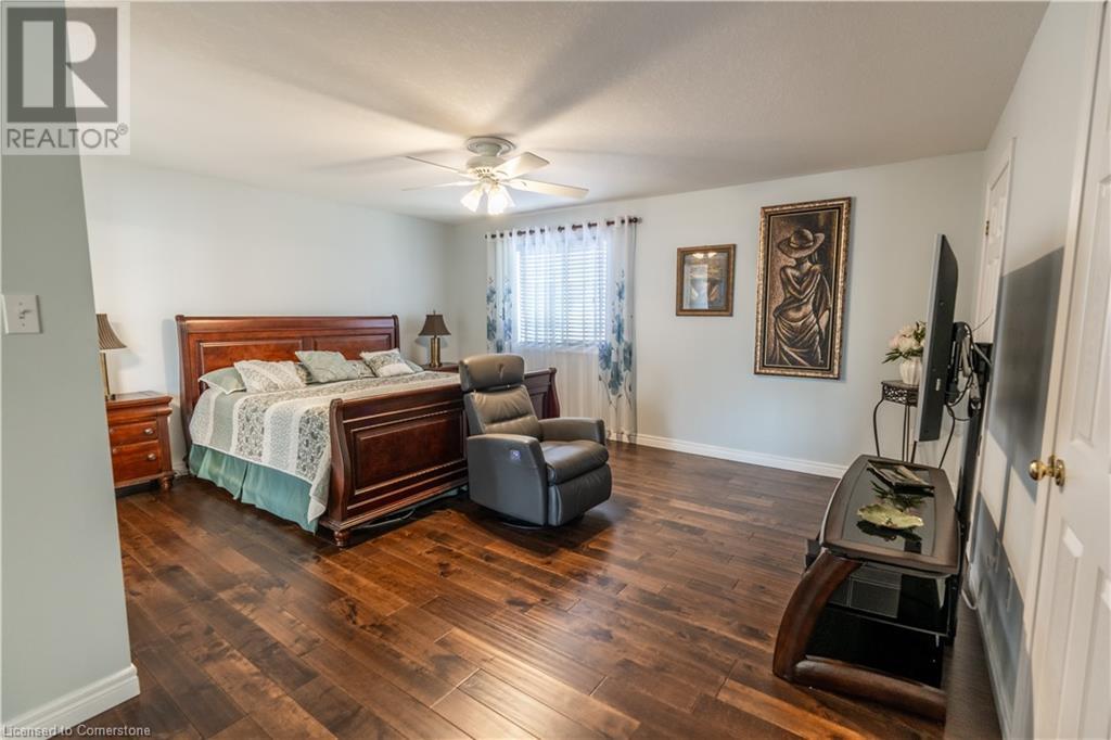 Image of property at 54 HEARTHWOOD Crescent