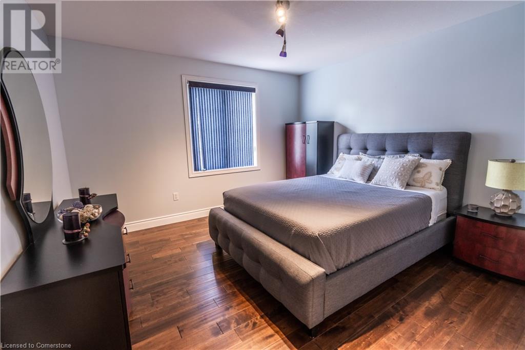 Image of property at 54 HEARTHWOOD Crescent