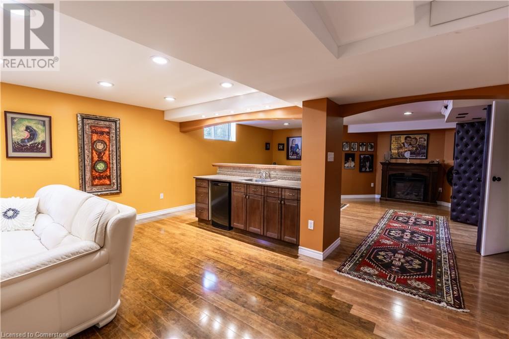 Image of property at 54 HEARTHWOOD Crescent