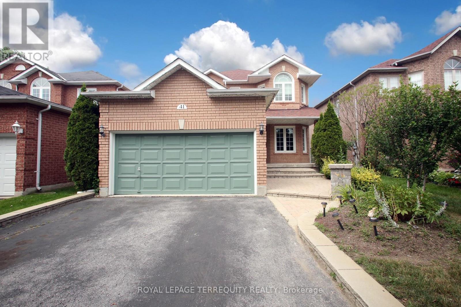 41 Tipton Crescent, Ajax (Central West), Ontario  L1T 4A6 - Photo 1 - E9032899