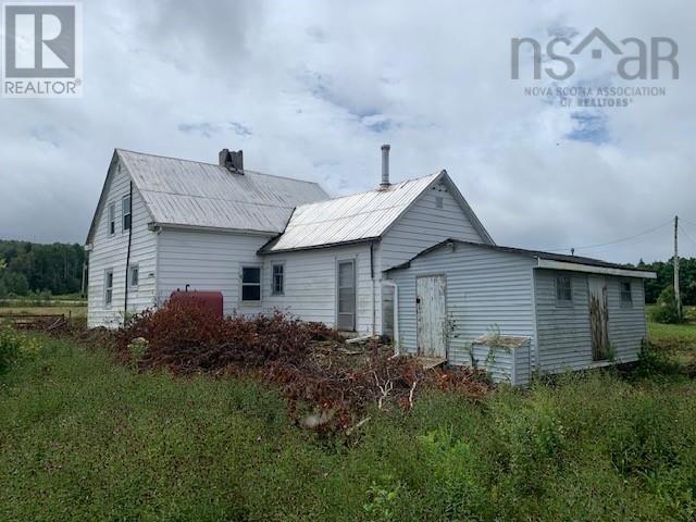 145 Meadowvale Road, South Branch, Nova Scotia  B0N 2P0 - Photo 3 - 202416480