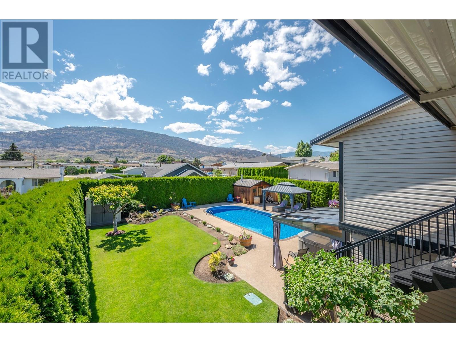 6 MCINTOSH Court Osoyoos