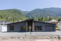 Hg184 71384 Grove Place, Sunshine Valley, Ca