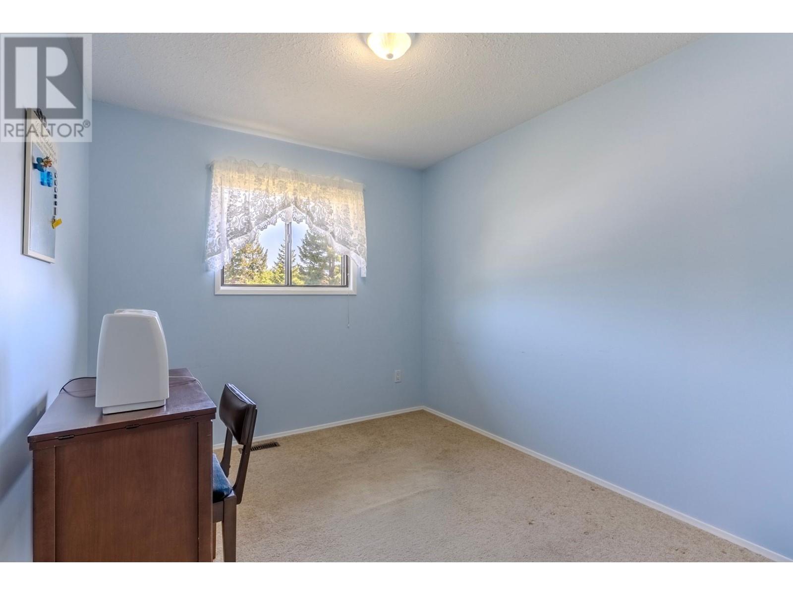 310 Cinnibar Crt, Logan Lake, British Columbia   - Photo 15 - 179811