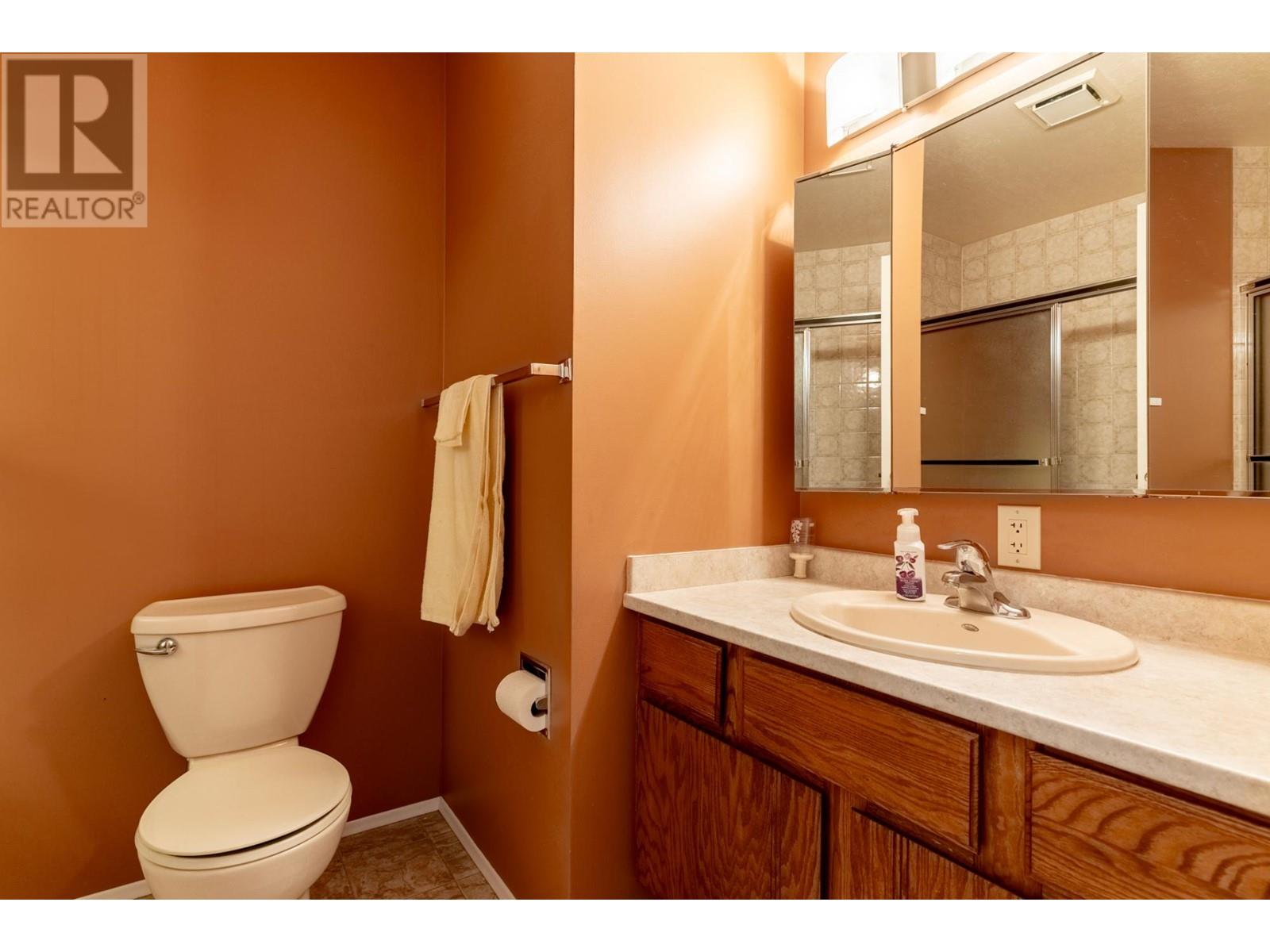 310 Cinnibar Crt, Logan Lake, British Columbia   - Photo 17 - 179811