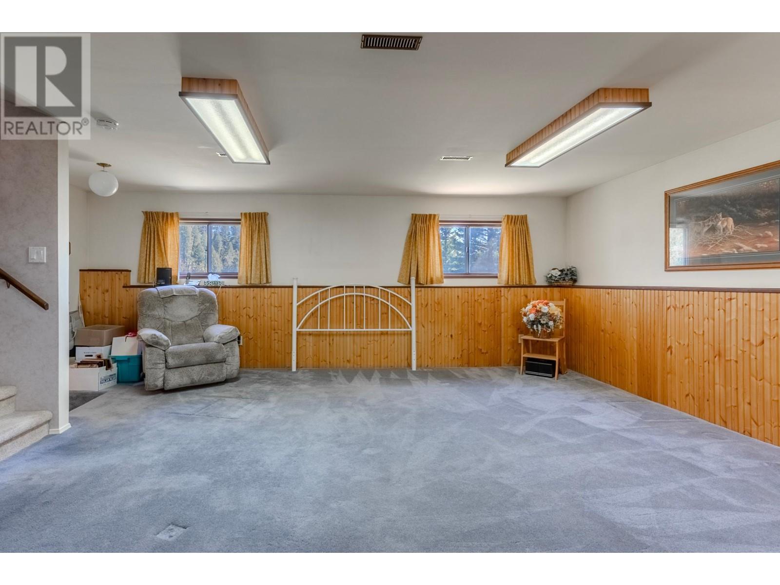 310 Cinnibar Crt, Logan Lake, British Columbia   - Photo 18 - 179811