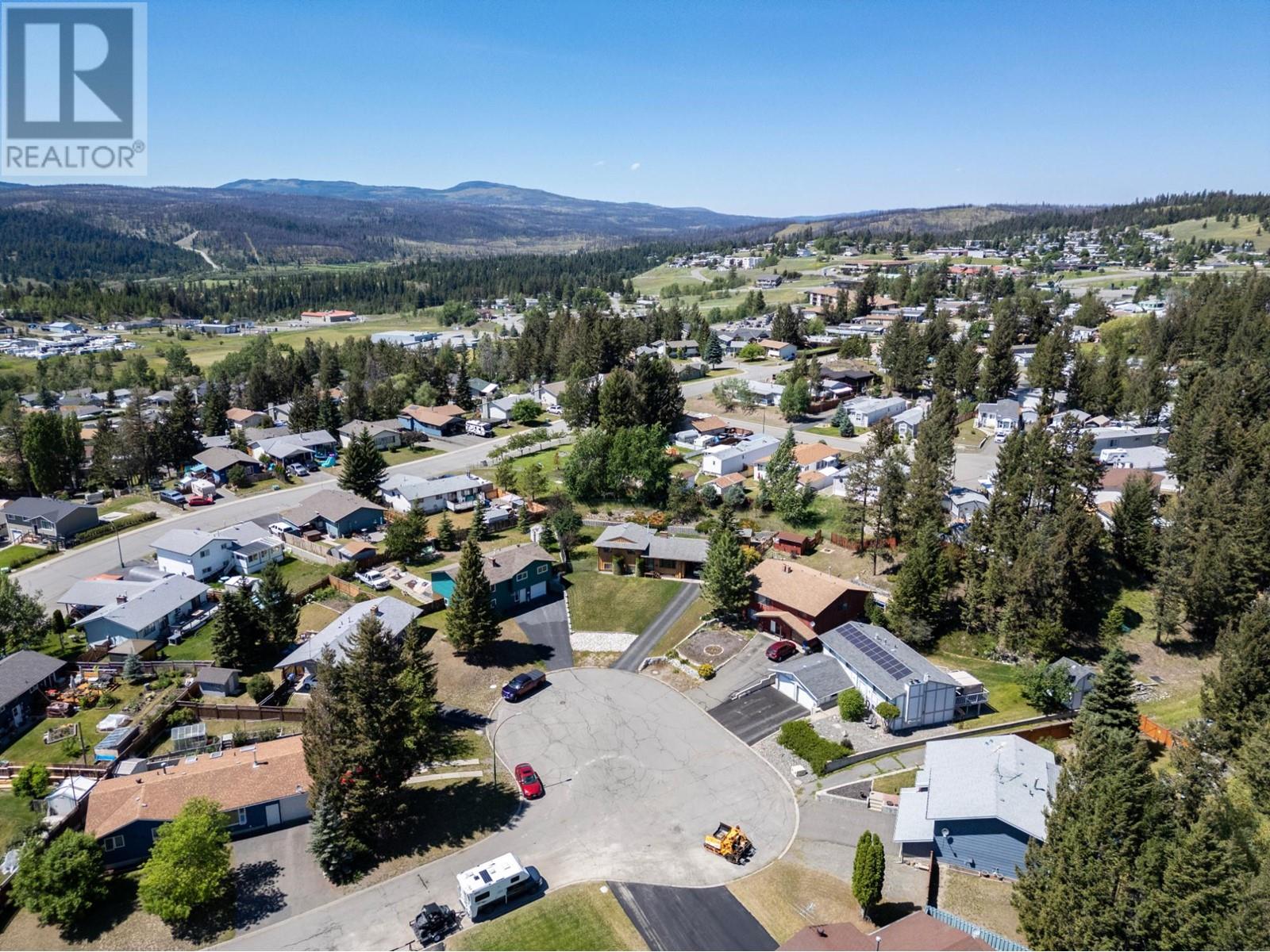 310 Cinnibar Crt, Logan Lake, British Columbia   - Photo 34 - 179811