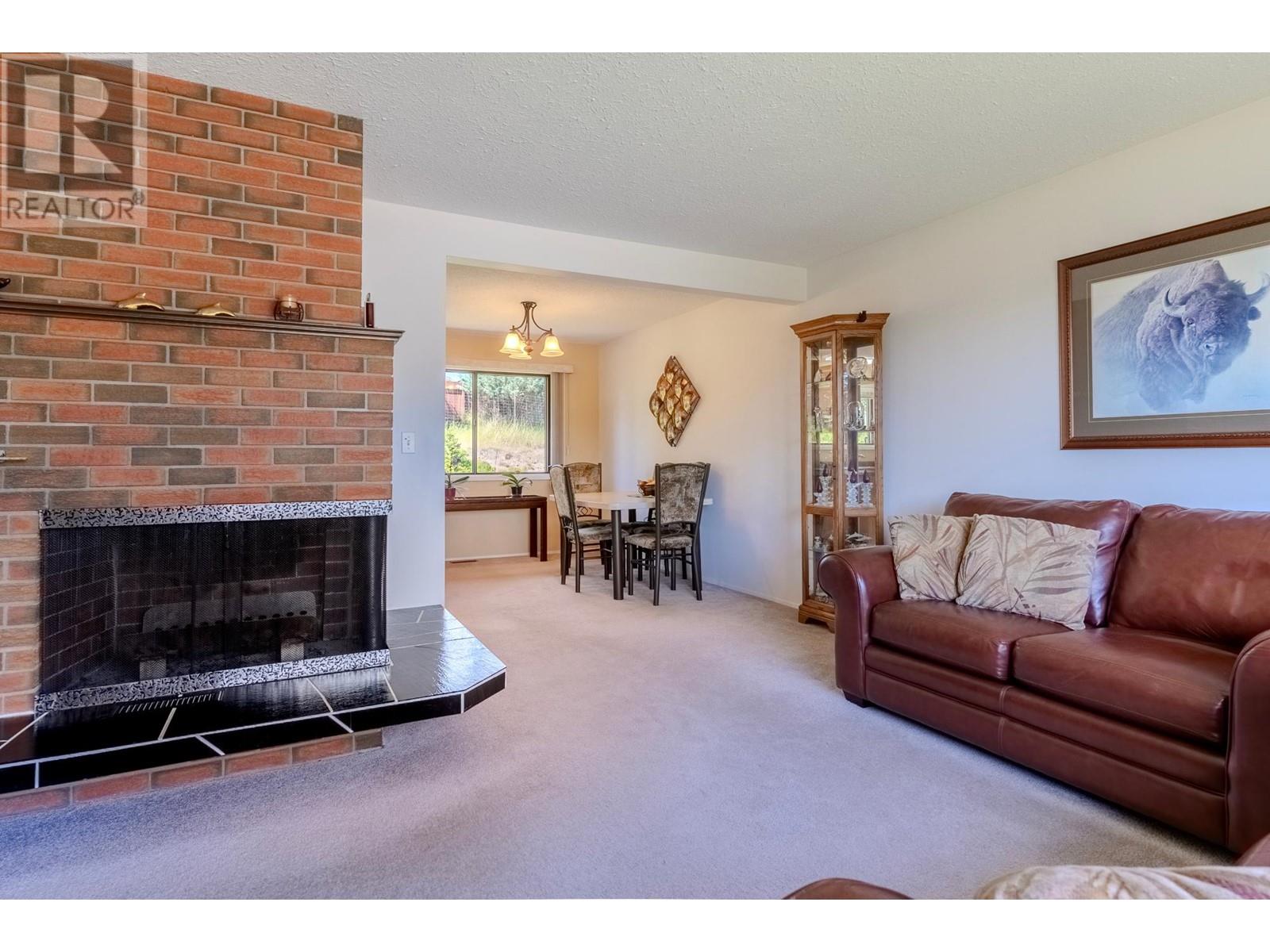 310 Cinnibar Crt, Logan Lake, British Columbia   - Photo 8 - 179811