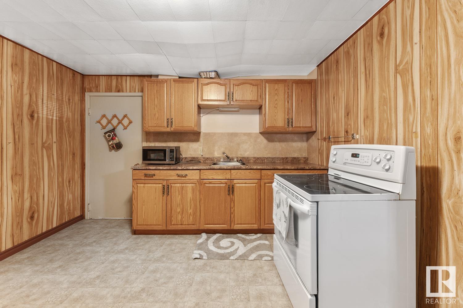 4715 47 Av, Cold Lake, Alberta  T9M 1Y5 - Photo 21 - E4396908