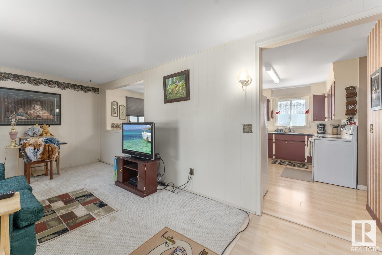 4715 47 Av, Cold Lake, Alberta  T9M 1Y5 - Photo 3 - E4396908