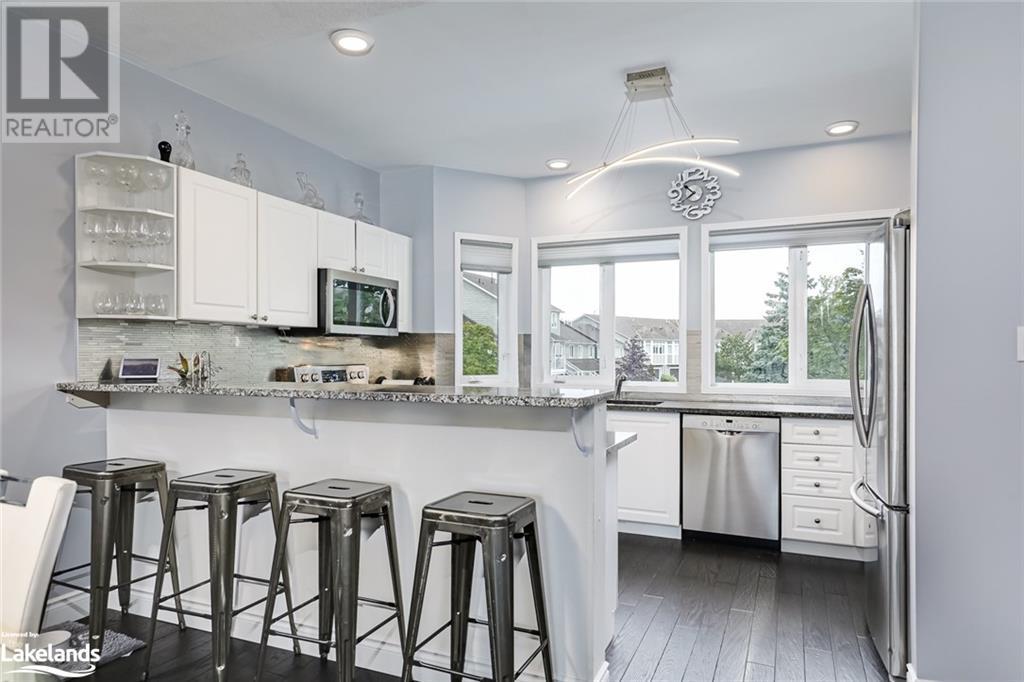 4 Cranberry Surf, Collingwood, Ontario  L9Y 5C4 - Photo 6 - 40618667