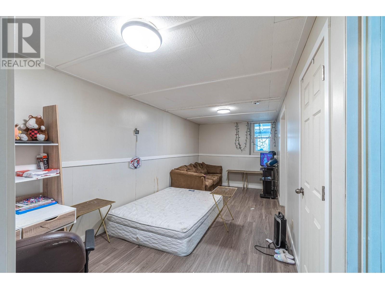 416 Waddington Drive, Kamloops, British Columbia   - Photo 21 - 179814