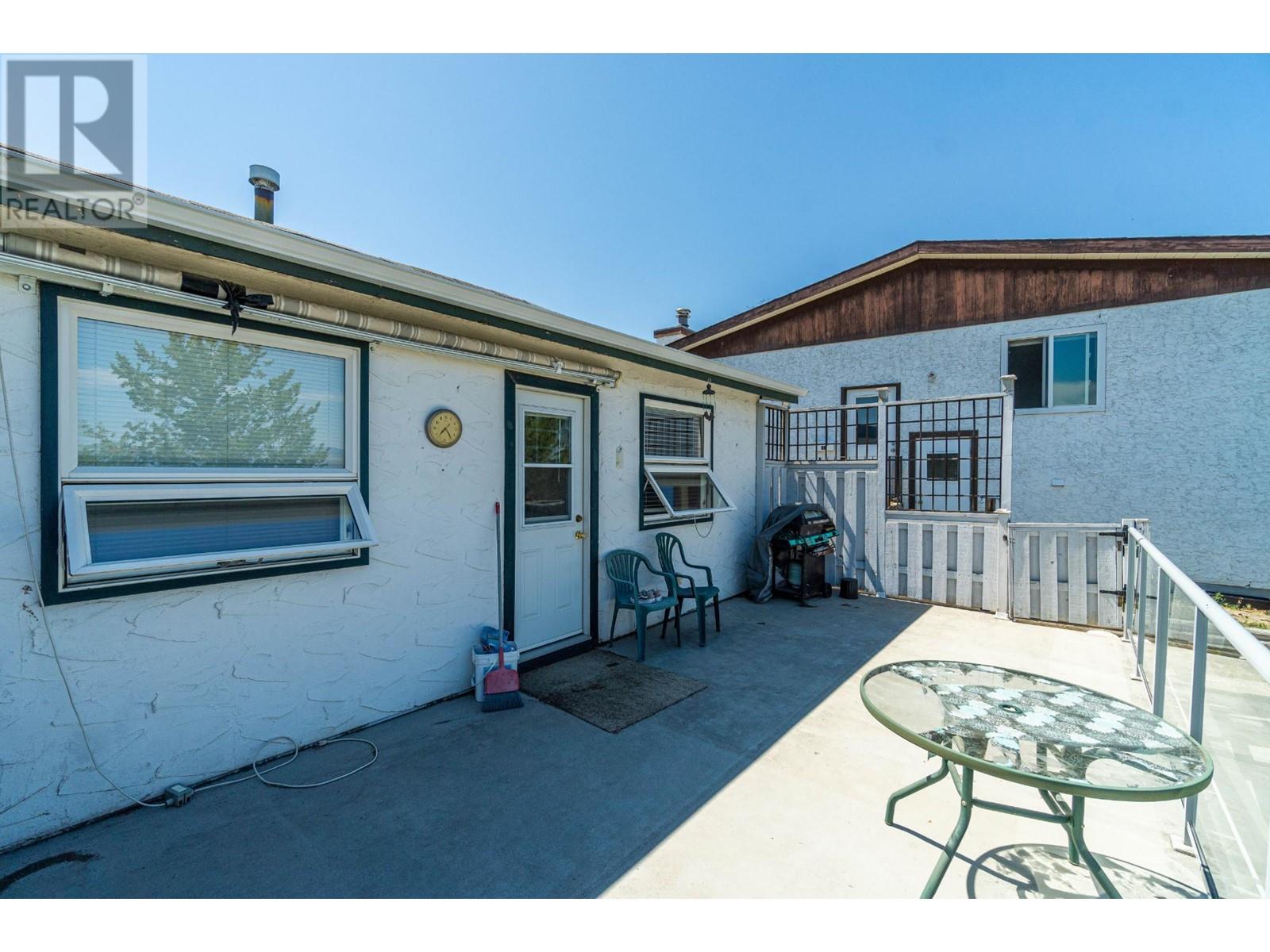416 Waddington Drive, Kamloops, British Columbia   - Photo 29 - 179814