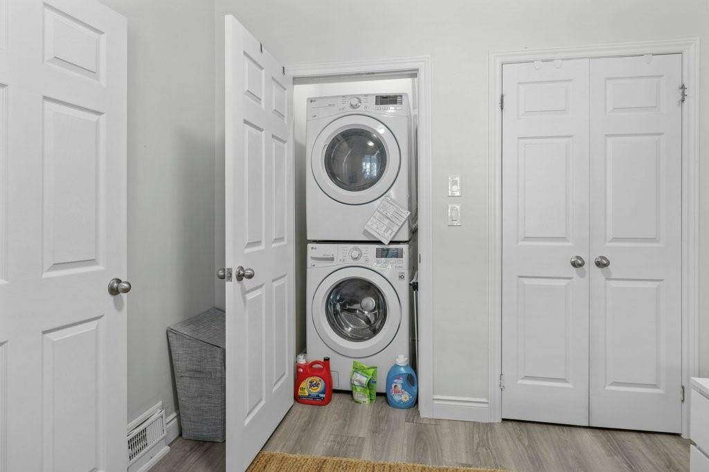 Image of property at 350 JOHN Street N