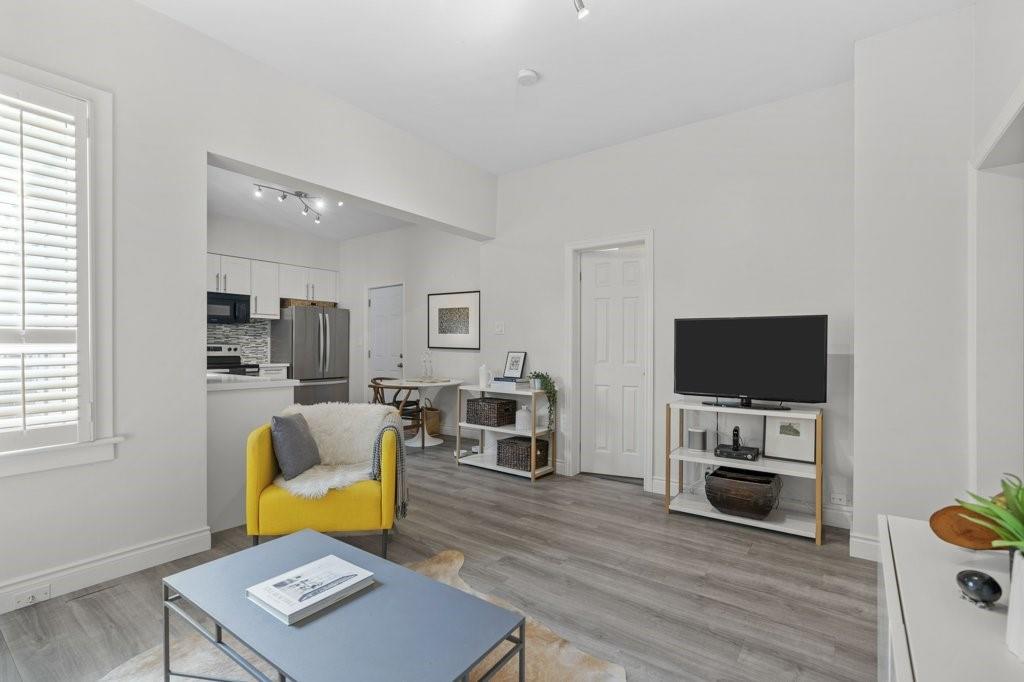 Image of property at 350 JOHN Street N