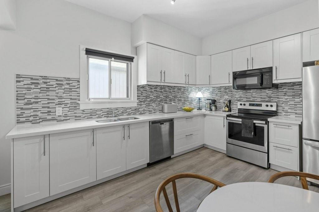 Image of property at 350 JOHN Street N