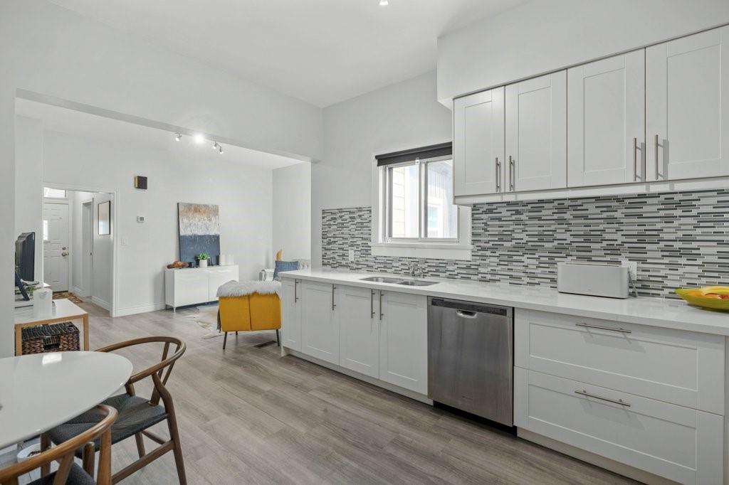 Image of property at 350 JOHN Street N