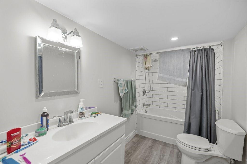 Image of property at 350 JOHN Street N