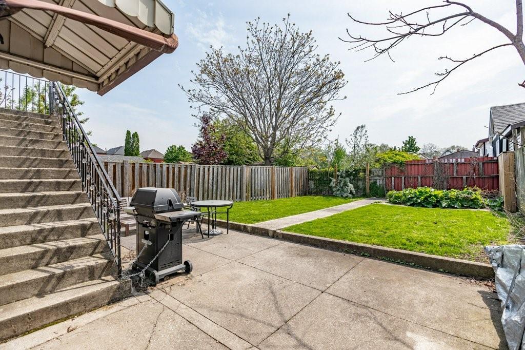 Image of property at 350 JOHN Street N