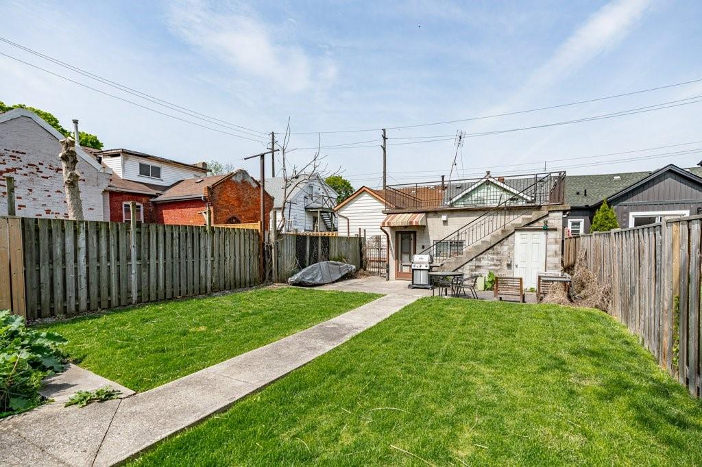 Image of property at 350 JOHN Street N