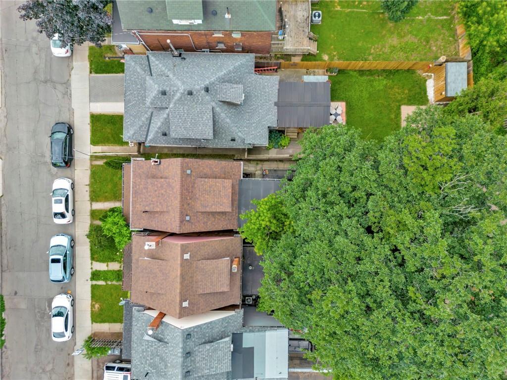 Image of property at 171 BALMORAL Avenue N