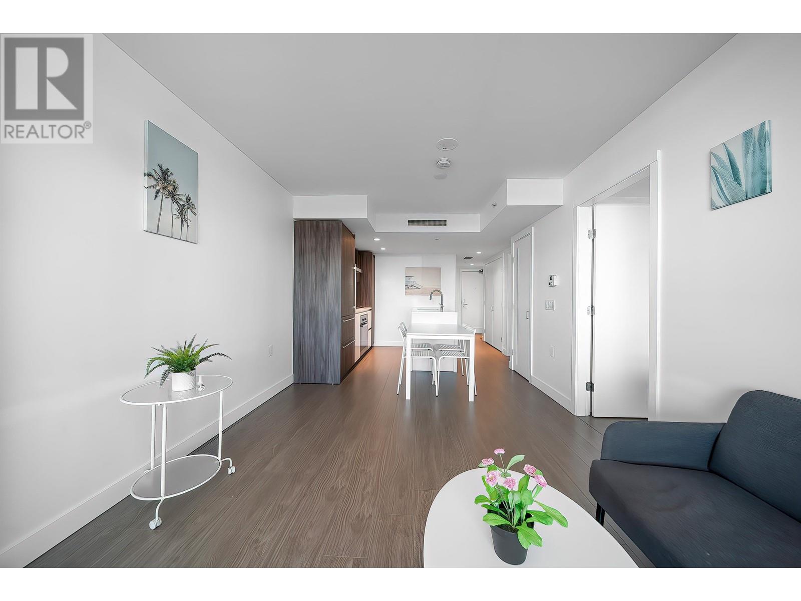 Property at 415 6328 NO. 3 ROAD image 3