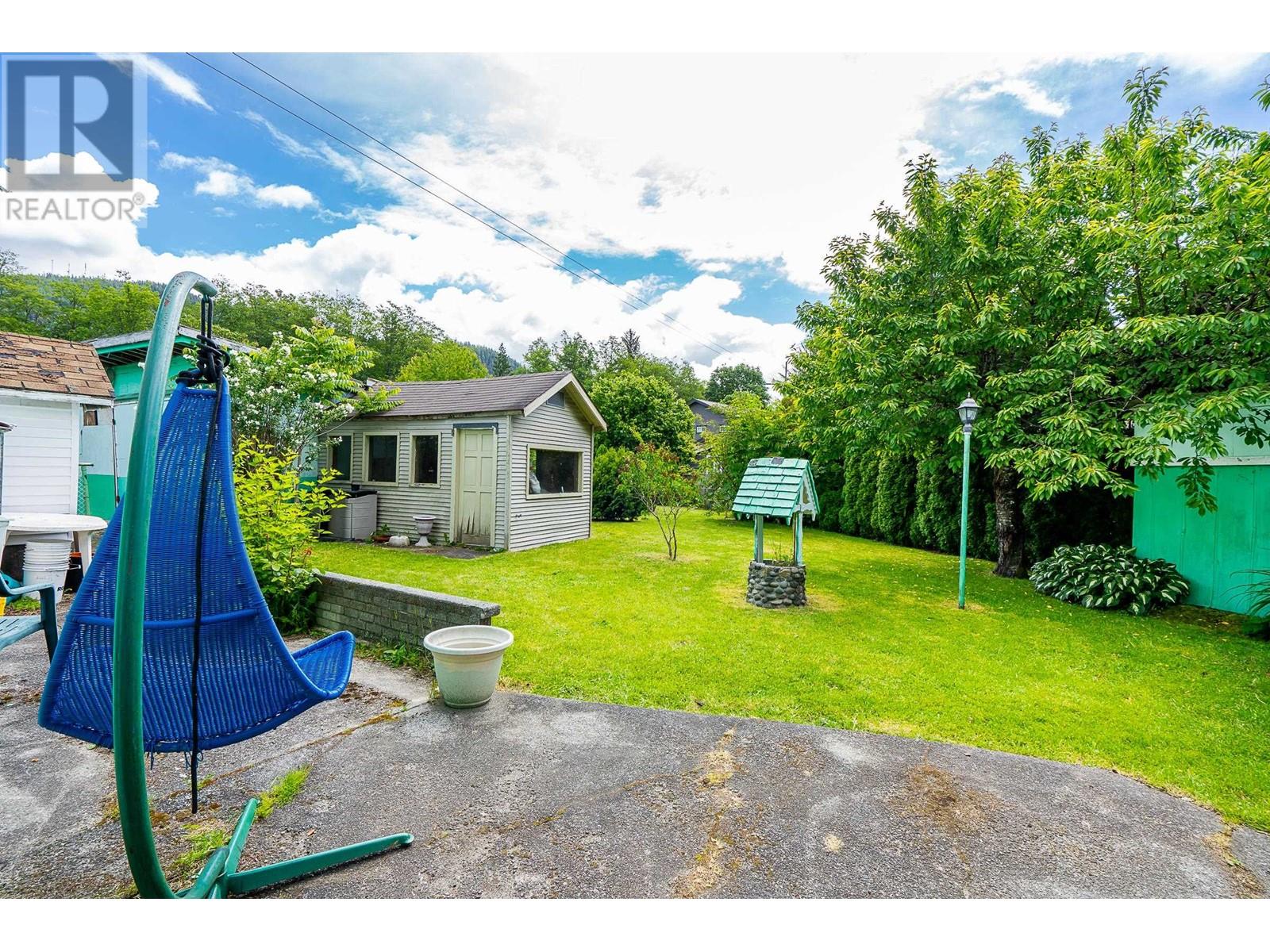 5 Bracken Parkway, Squamish, British Columbia  V0N 1H0 - Photo 33 - R2895317