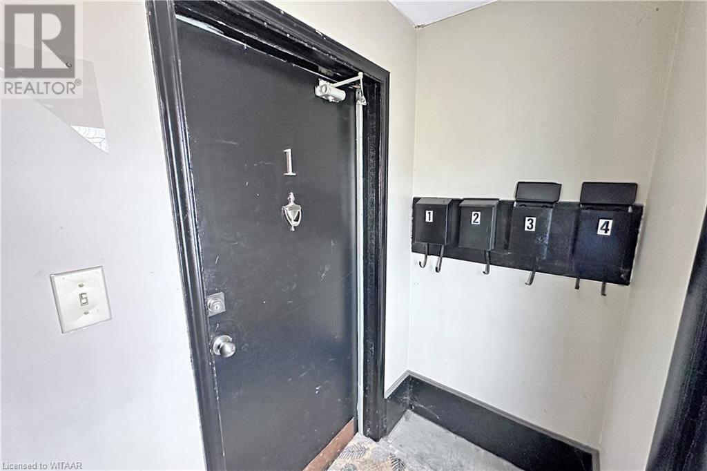 42 Delatre Street, Woodstock, Ontario N4S 6B5 - Photo 13 - 40619587